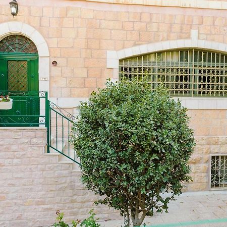 Sholi Crown Hotel Jerusalem Exterior photo
